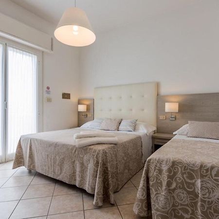Hotel Alda Червия Экстерьер фото